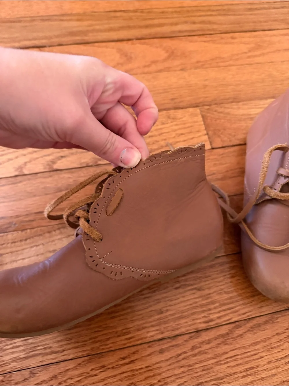 Adelisa & Co classic brown